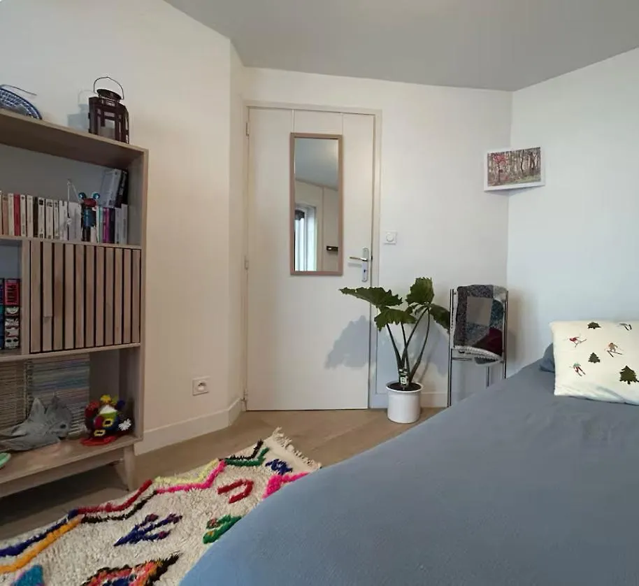 Nid Douillet Au Coeur Du Village Marseille